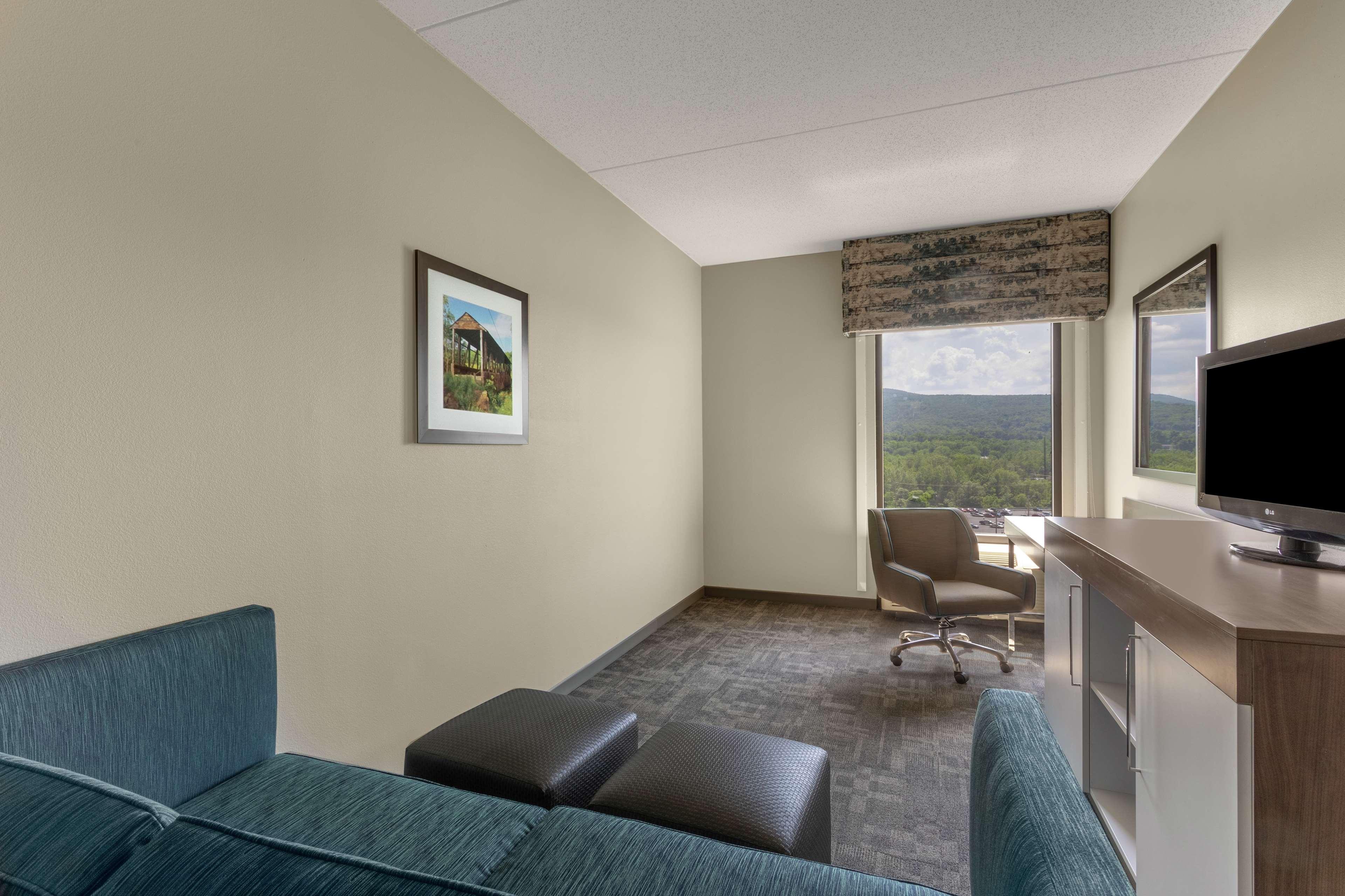 Hampton Inn Bedford Exterior photo