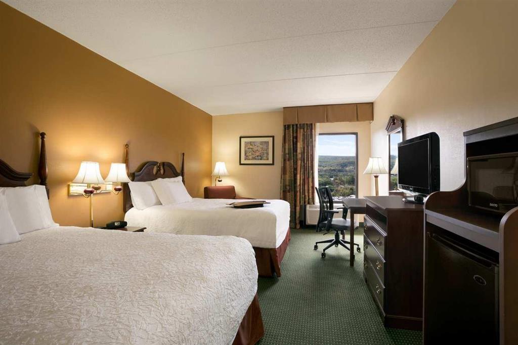 Hampton Inn Bedford Room photo